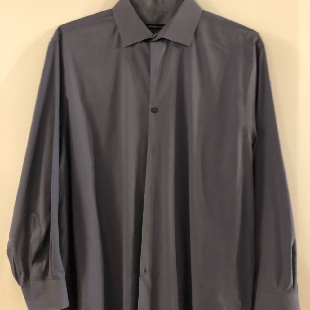 Van Heusen Studio Dress Shirt lightweight material